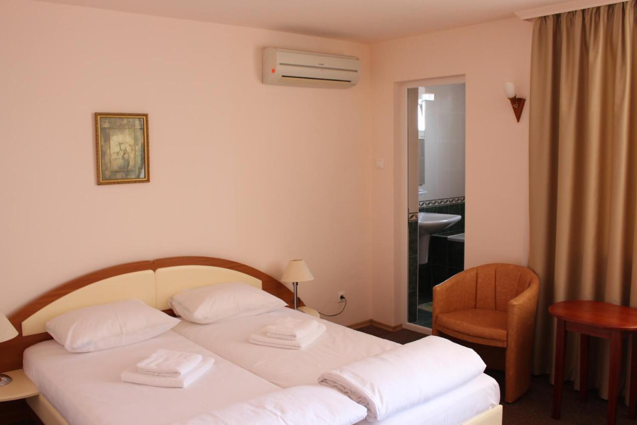 Hotel Arlanda Sveti Vlas Esterno foto