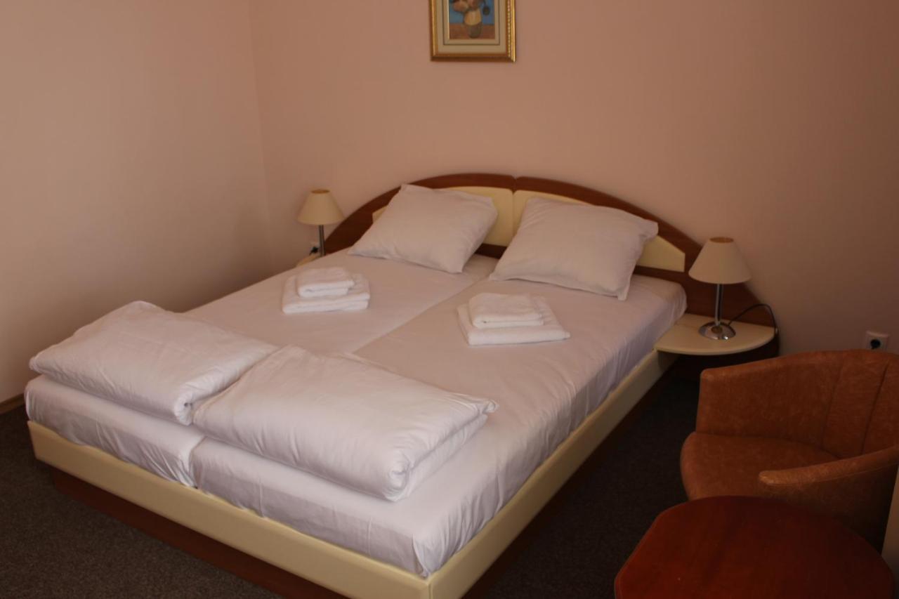 Hotel Arlanda Sveti Vlas Esterno foto