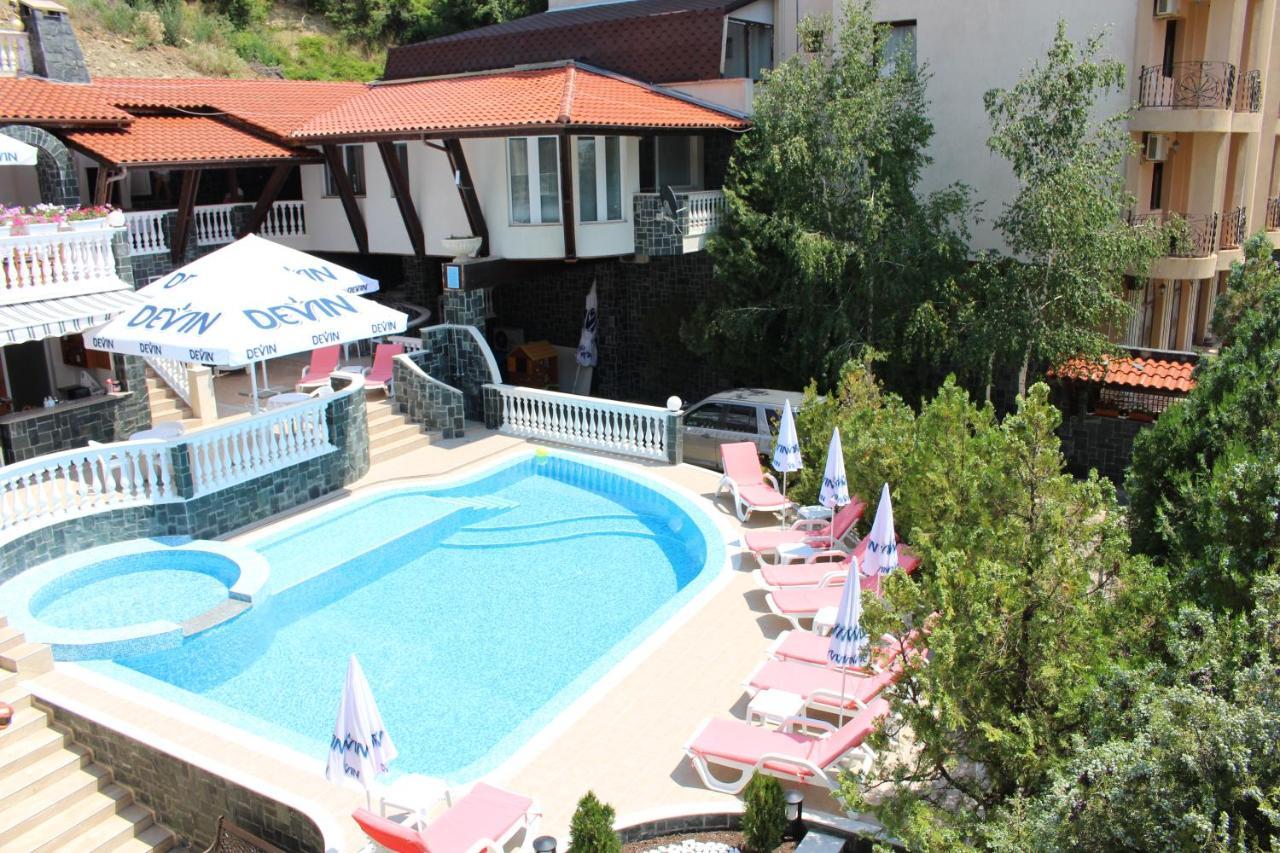 Hotel Arlanda Sveti Vlas Esterno foto